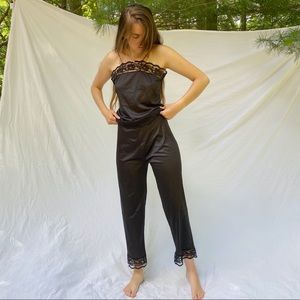 SOLD VTG 60s/70s Black Lace Matching Lounge Set